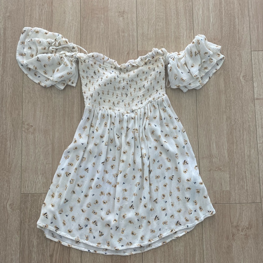 Off the shoulder Billabong Dress